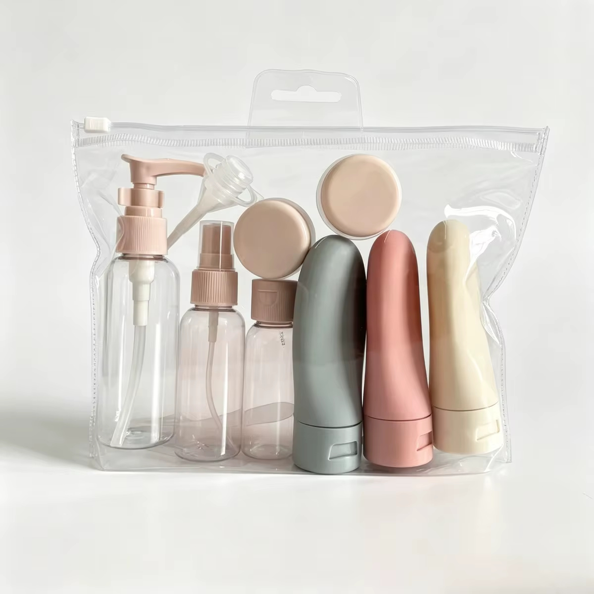 مجموعة زجاجات السفر مع حقيبة ت - مراجعة Misting Bottle Fine وسعره